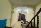 Cho thuê nhà nguyên căn ngõ 327 Trần Đại Nghĩa, 4 tầng, 30m2, 2 ngủ, chỉ 9tr - Full nội thất